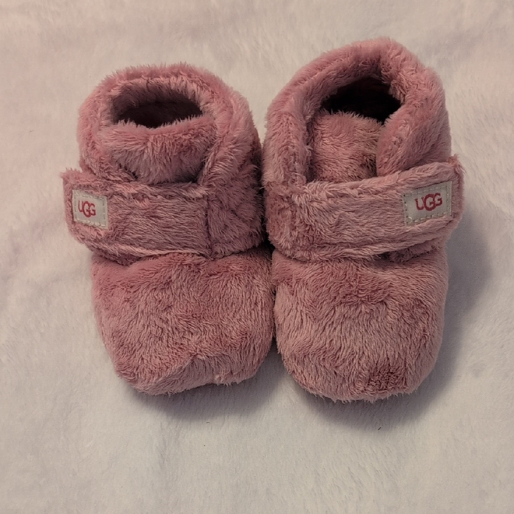 UGG Bixbie
